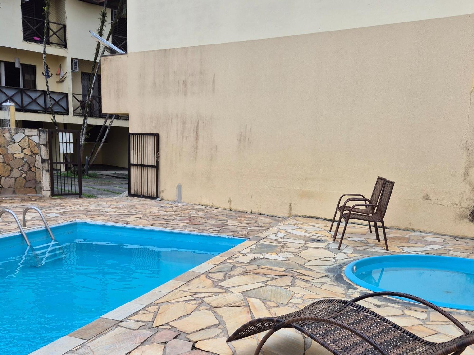 Casa 7 Em Ubatuba No Centro Condominio Com Piscina E Churrasqueira Exterior photo
